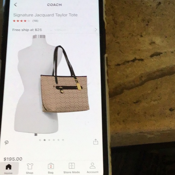 Signature Jacquard Taylor Tote - Picture 2 of 5